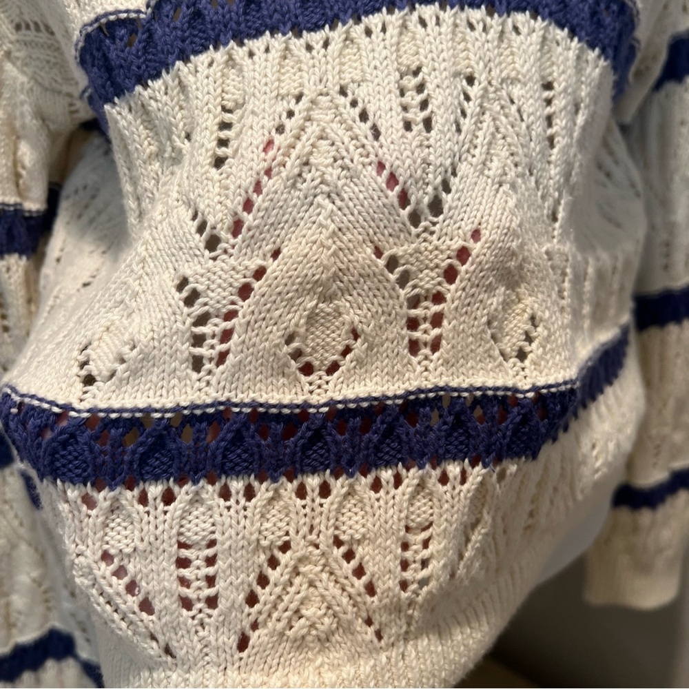 Universal Thread V-Neck Collars Pullover Sweater … - image 4